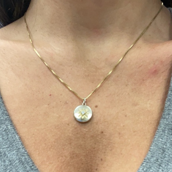 Pendant and chain necklace 18” - Picture 2 of 9